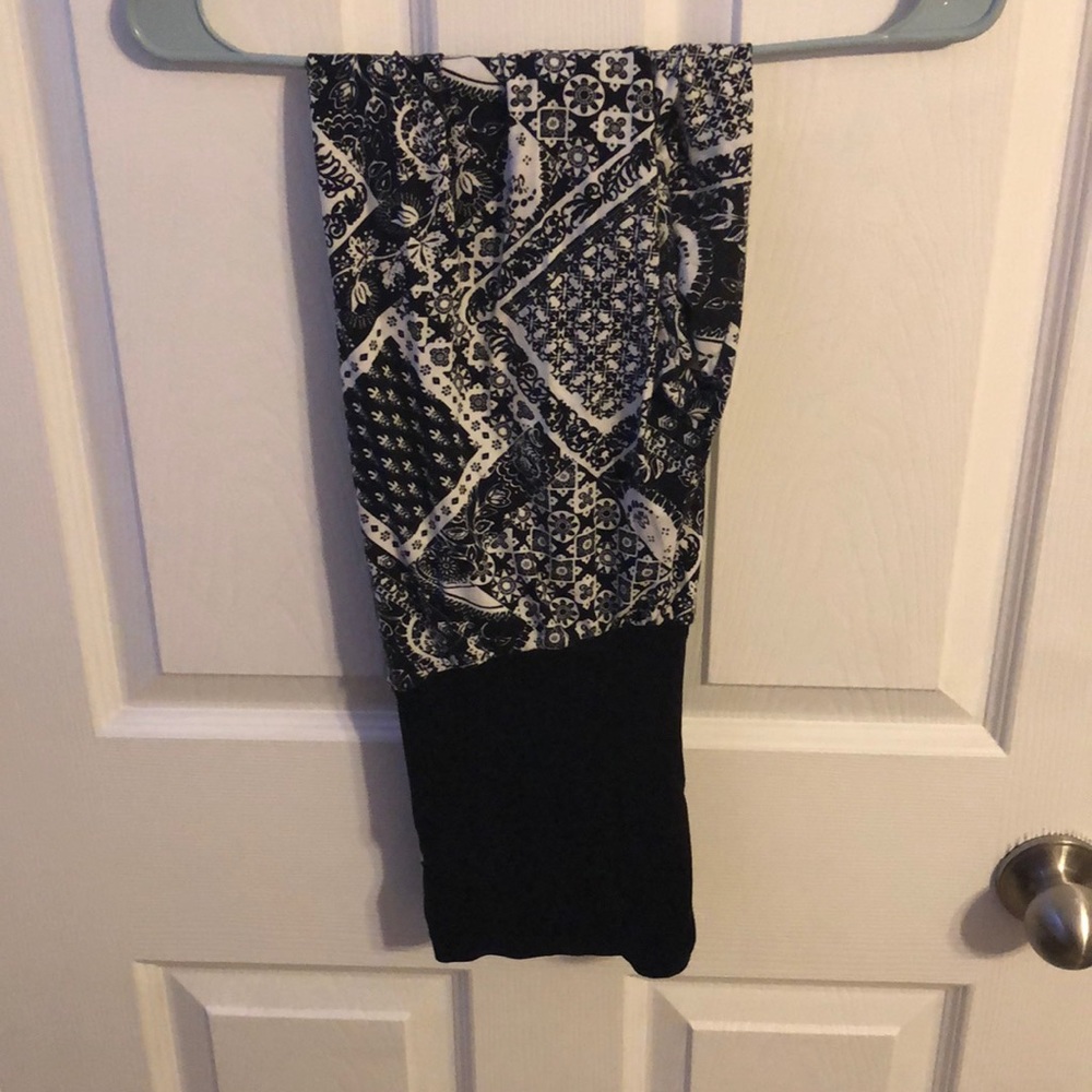 Black and White Waist Band Maternity Leggings